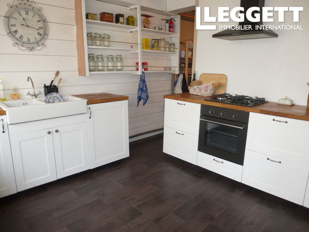 Vente Maison Maison jumelée habitable de deux chambres avec une deuxième propriété à rénover entièrement. Azerables