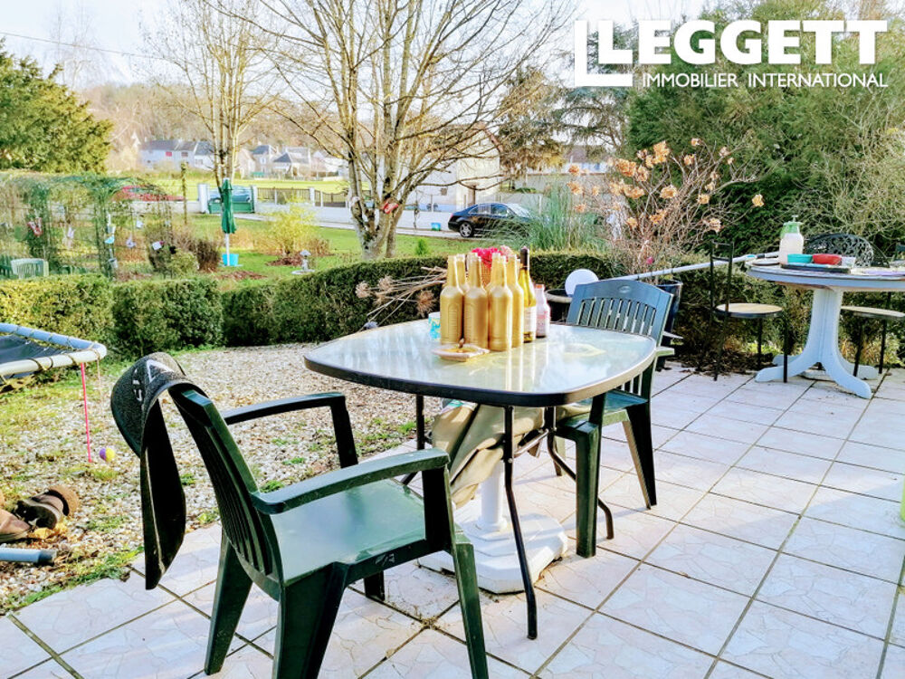 Vente Maison Un bien pour la vie d'été parfaite!  1892m2 de jardin entourent cette maison de 3 chambres. St gaultier