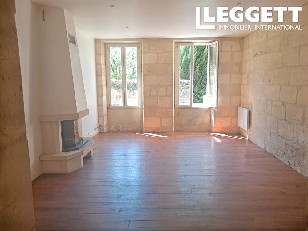 Vente Maison Maison de village charmante avec 3 chambres & jardin. Jolie rue calme à Plassac Plassac