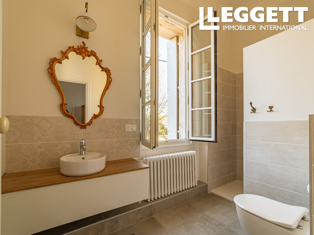 à vendre  Propriété/château Saint-Ambroix (30500)