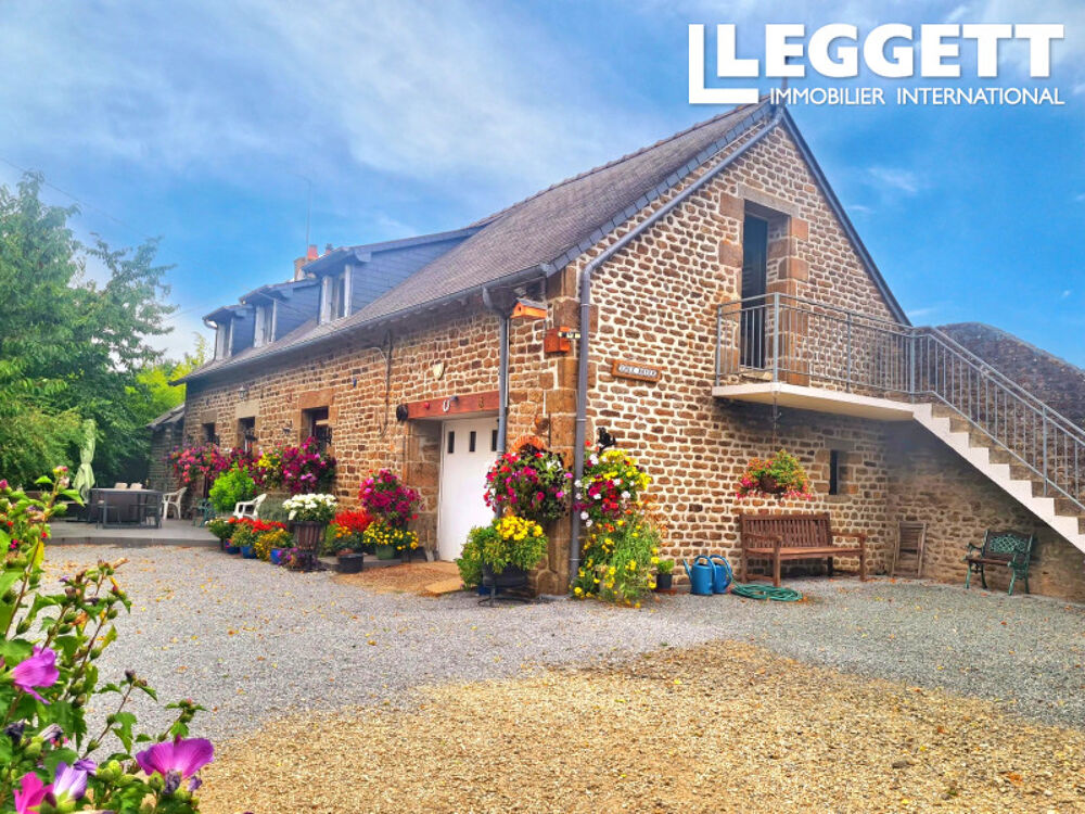 Charmante maison 3 ch. au calme, joli jardin et dépendance, à 10 min à pied du centre de Gorron.