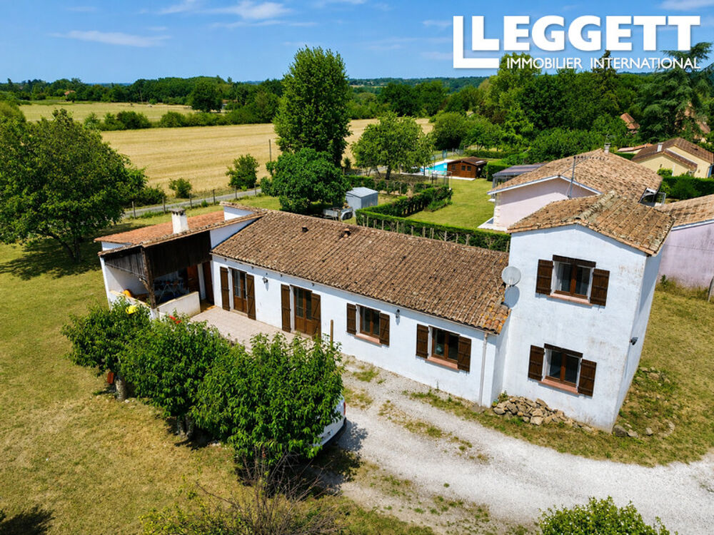Charmante maison individuelle avec tour proche Bergerac