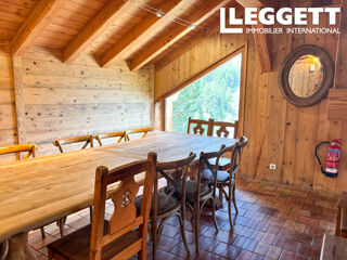  Maison  vendre 13 pices 335 m