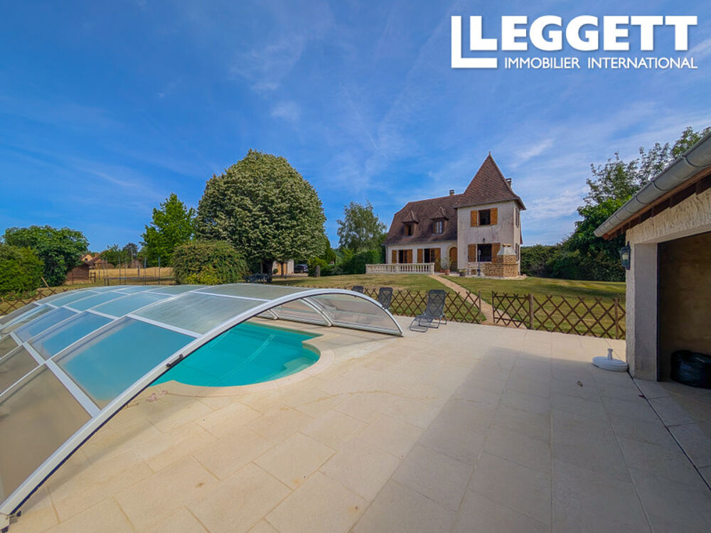 Vente Maison Une maison style périgourdine avec piscine couverte, jardin arboré, 2 prairies et une vue panoramique !! GÉnis
