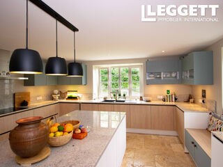  Maison � vendre 9 pi�ces 460 m�