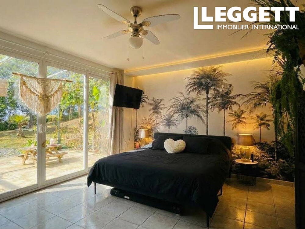 Domaine d?exception de 7 ha à proximité de Carcassonne | Longère 450 m², piscines & hébergements atypiques