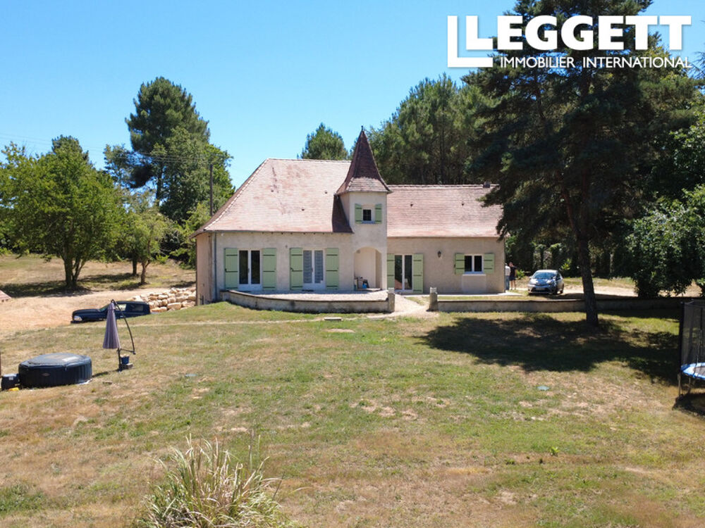 Maison périgourdine rénovée sur plus d'1 hectare, à 10 min de Périgueux