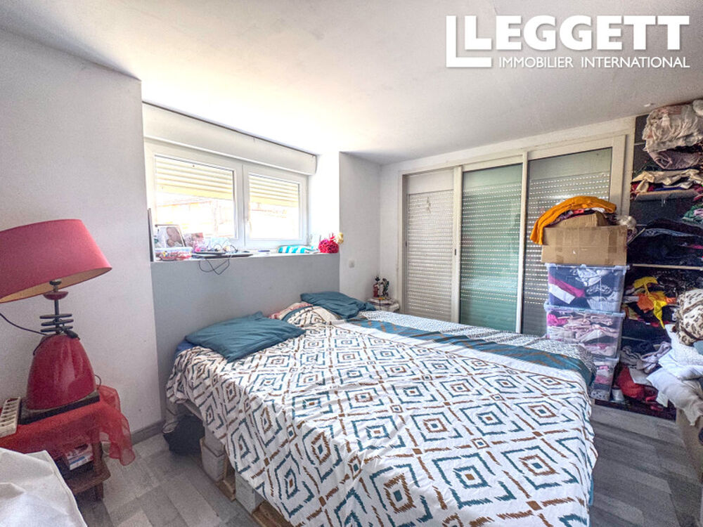 Vente Maison Maison de campagne avec logement indépendant, dépendances, piscine et terrain de 6 430 m² Le busseau
