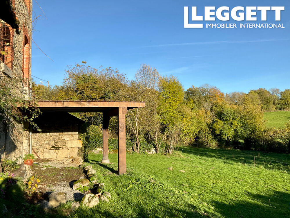 Vente Maison Maison traditionnelle en granit dans un hameau rural, avec grange, puits et belle vue depuis le jardin Issoudun-lÉtrieix
