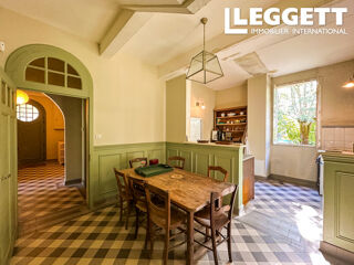  Maison à vendre 10 pièces 175 m²