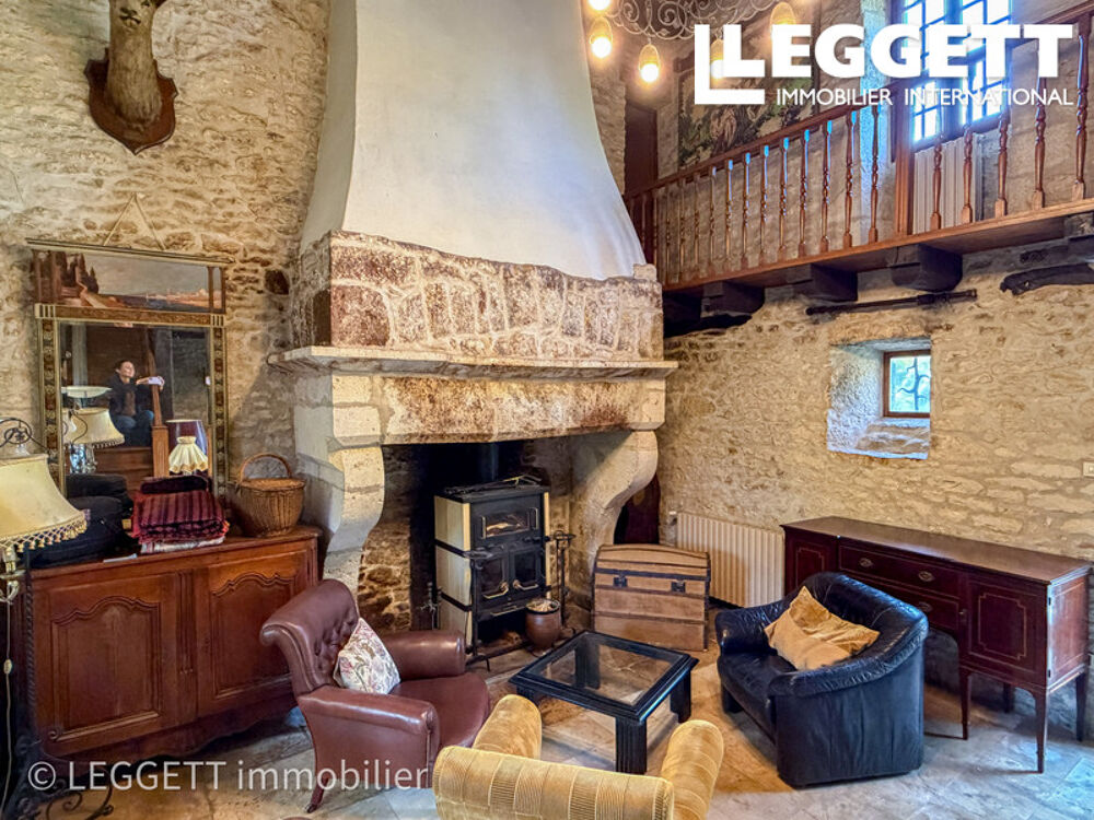 Vente Maison Grande maison familiale en pierres avec 5 chambres (possible 7), au c?ur de Pinsac, un village typique du Lot, Pinsac