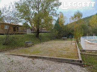  Maison � vendre 13 pi�ces 325 m�