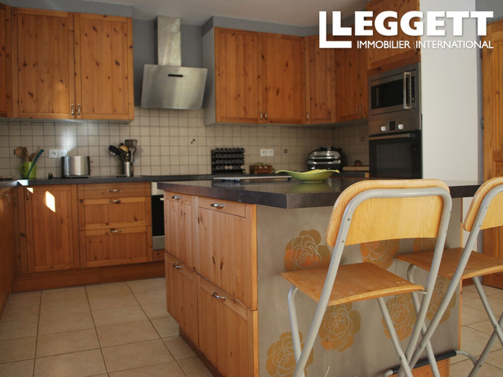 Vente Maison Une magnifique propriété de plain-pied avec 4 chambres à Bussière Poitevine Val-d'oire-et-gartempe