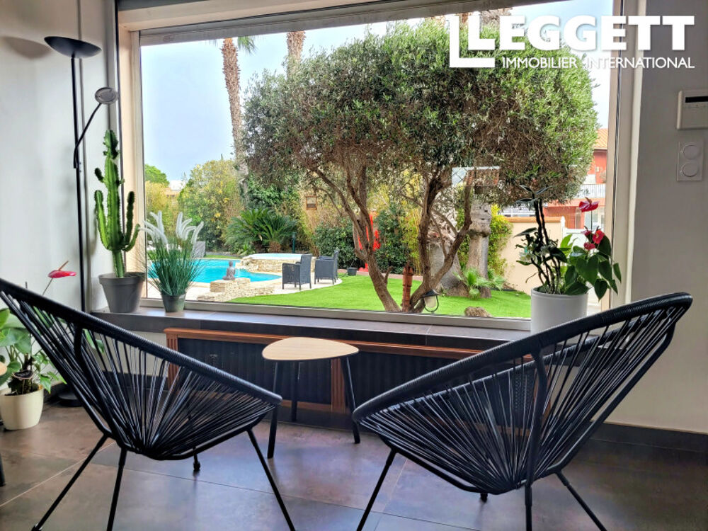 Vente Maison Villa rénovée avec piscine, jacuzzi, cuisine d?été et garage.  Centre du village et 5 mn  la mer. Canet-en-roussillon