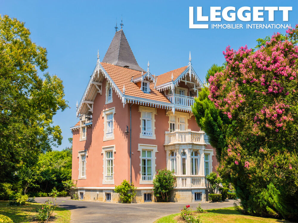 Maison 13 pièces 352 m² · à Salies-de-Béarn · 352 m² · 1 064 000 €