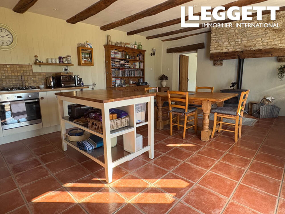 Vente Maison Belle maison en pierres avec grange et jardin MessÉ