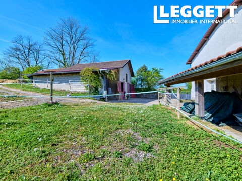   Grande maison 290 m� + maisonnette secondaire avec �curie sur 2,34 Ha de prairie Maison - 12 pi�ce(s) - 318 m�