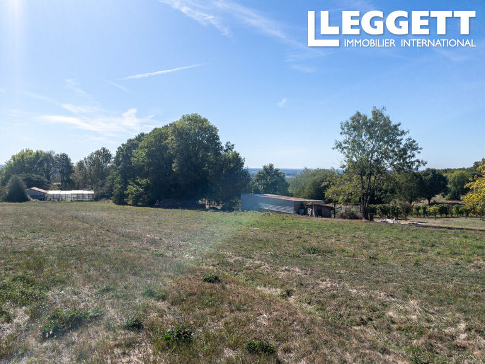 Vente Maison Petite maison de charme à rénover entièrement, avec une grange et un grand jardin offrant une vue magnifique Mazerolles