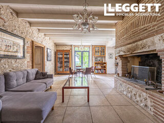  Maison � vendre 15 + pi�ces 710 m�