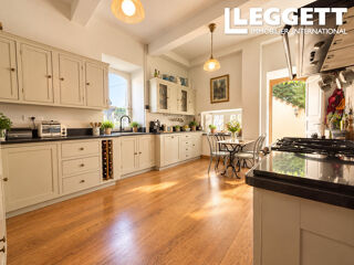  Maison à vendre 15 + pièces 450 m²