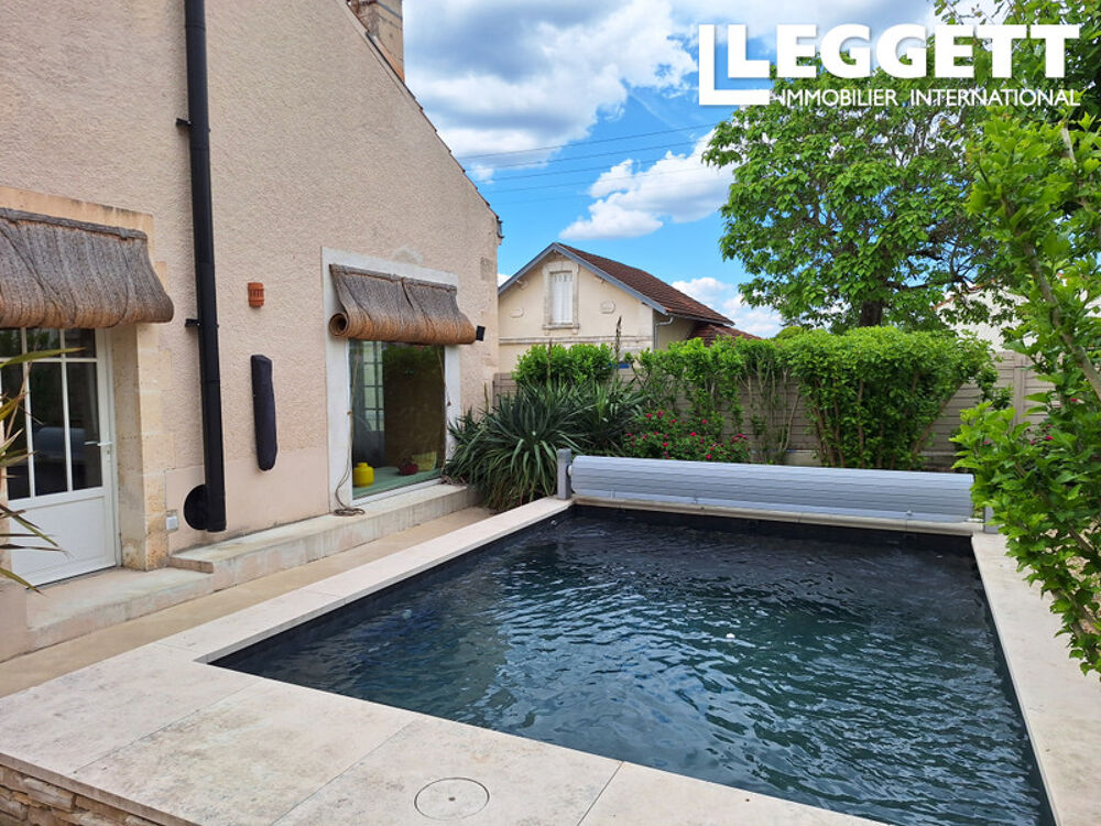 Vente Maison Maison en pierre atypique avec piscine ? Secteur Victor Hugo, Angoulême<br /> AngoulÊme