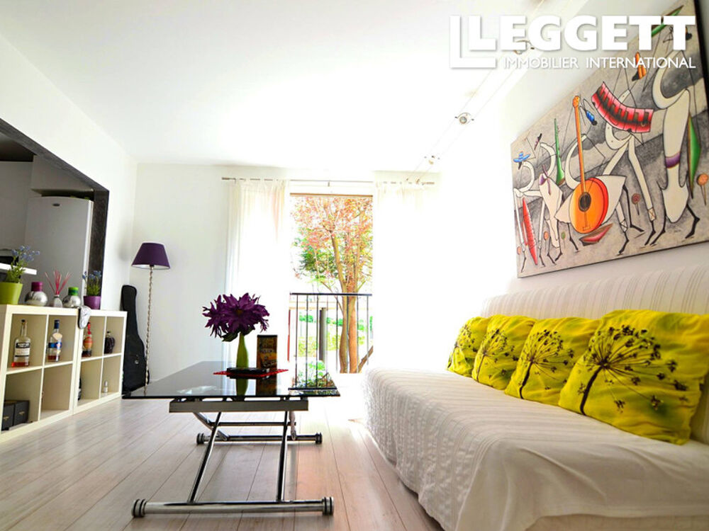 Appartement 2 pièces - Place de la Réunion à Paris 20 - Au calme sur jardins