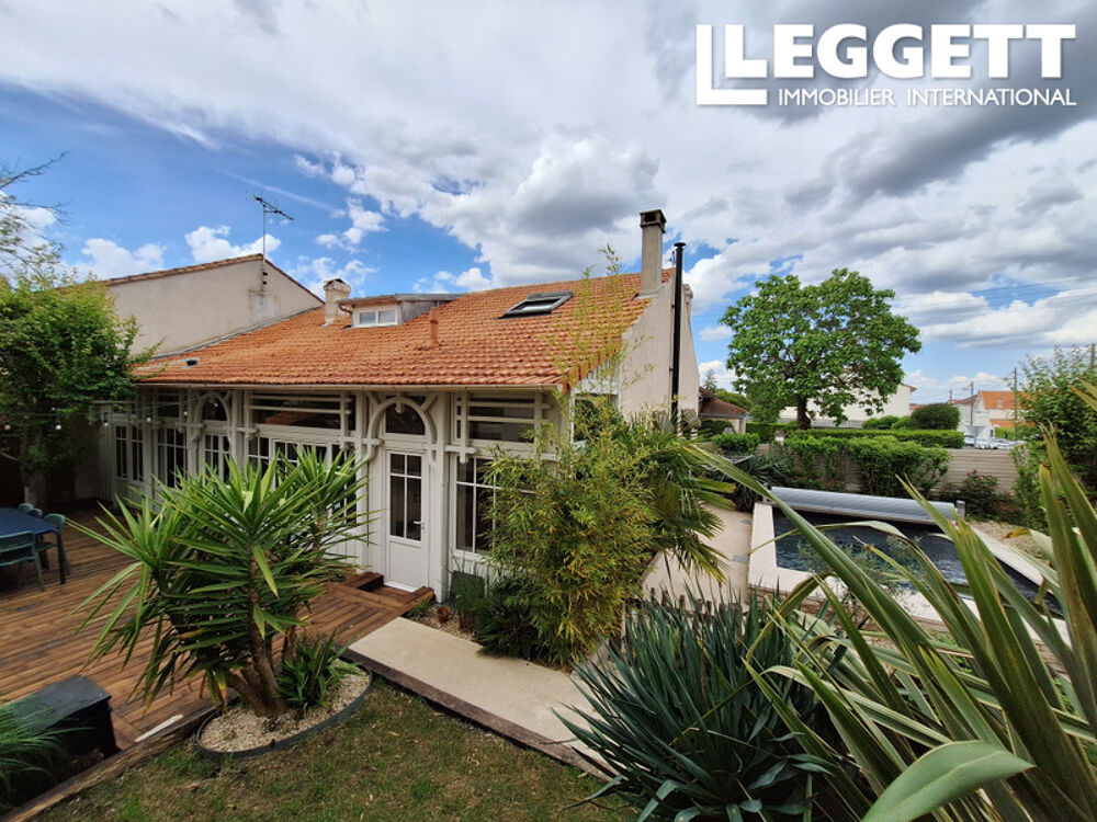 Vente Maison Maison en pierre atypique avec piscine ? Secteur Victor Hugo, Angoulême<br /> AngoulÊme