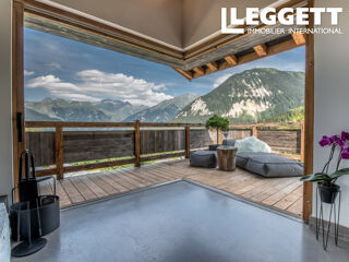  Maison  vendre 9 pices 240 m