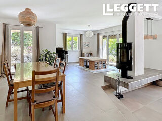  Maison � vendre 6 pi�ces 204 m�