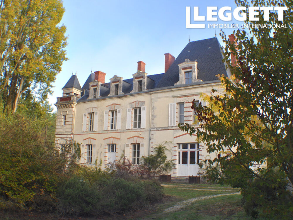 Vente Maison Grande « maison de maître » en bon état, idéalement située pour accéder à Saumur et à ses environs. Noyant-villages