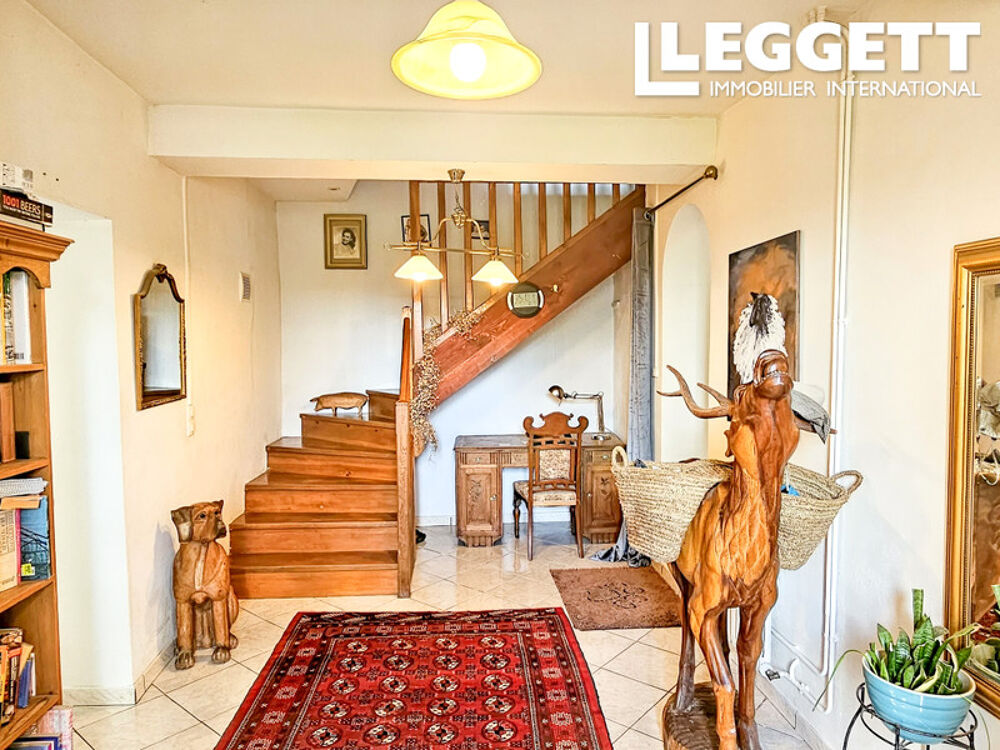 Vente Maison Propriété avec maison rénovée de 4 chambres, 6 659 m² de terrain, dépendances et seconde bâtisse à rénover Saint-martin-des-fontaines