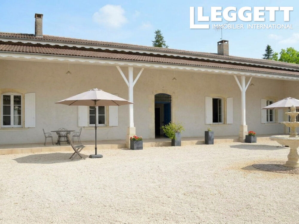 Vente Propriété/Château A quelques minutes du centre-ville de Marmande, agréable château du XIV et XV siècle en partie rénové Marmande