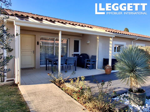   Maison de plain-pied avec jardin et garage en résidence sécurisée avec piscine. Maison - 3 pièce(s) - 85 m²