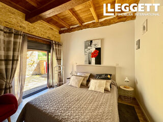  Maison à vendre 10 pièces 196 m²