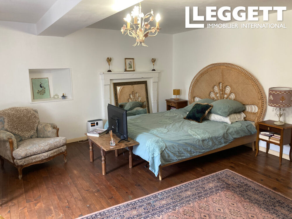 Vente Maison Charmante maison de 2 chambres avec cour privée et jardin, à proximité des commodités Le vigeant