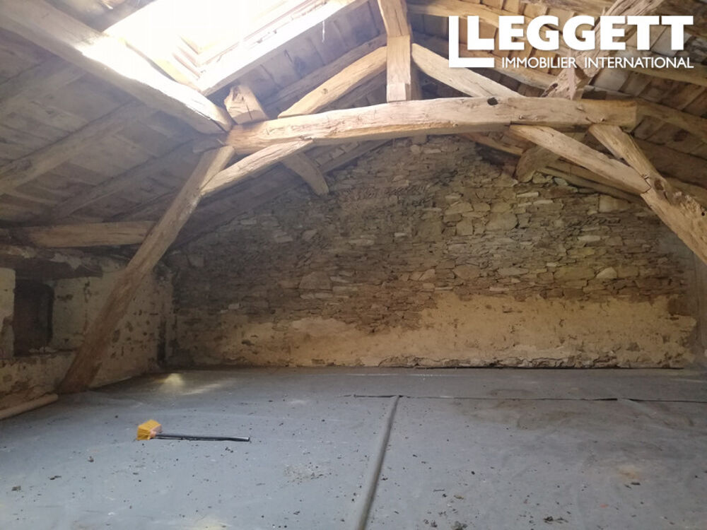 Vente Maison Projet de rénovation à Hamlet. Cottage 1-2 chambres, grange et terrain. Opportunité idéale pour les bricoleurs Val-d'oire-et-gartempe
