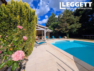  Maison à vendre 10 pièces 298 m²