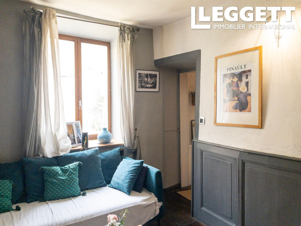 Vente Maison Charmante maison en pierre située dans un hameau tranquille, avec un gîte indépendant générant des revenus Sainte-marie-de-vaux