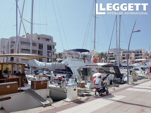 Murs commerciaux &agrave; vendre sur le Port de Bormes-les-Mimosas. 180000 83230 Bormes-les-mimosas