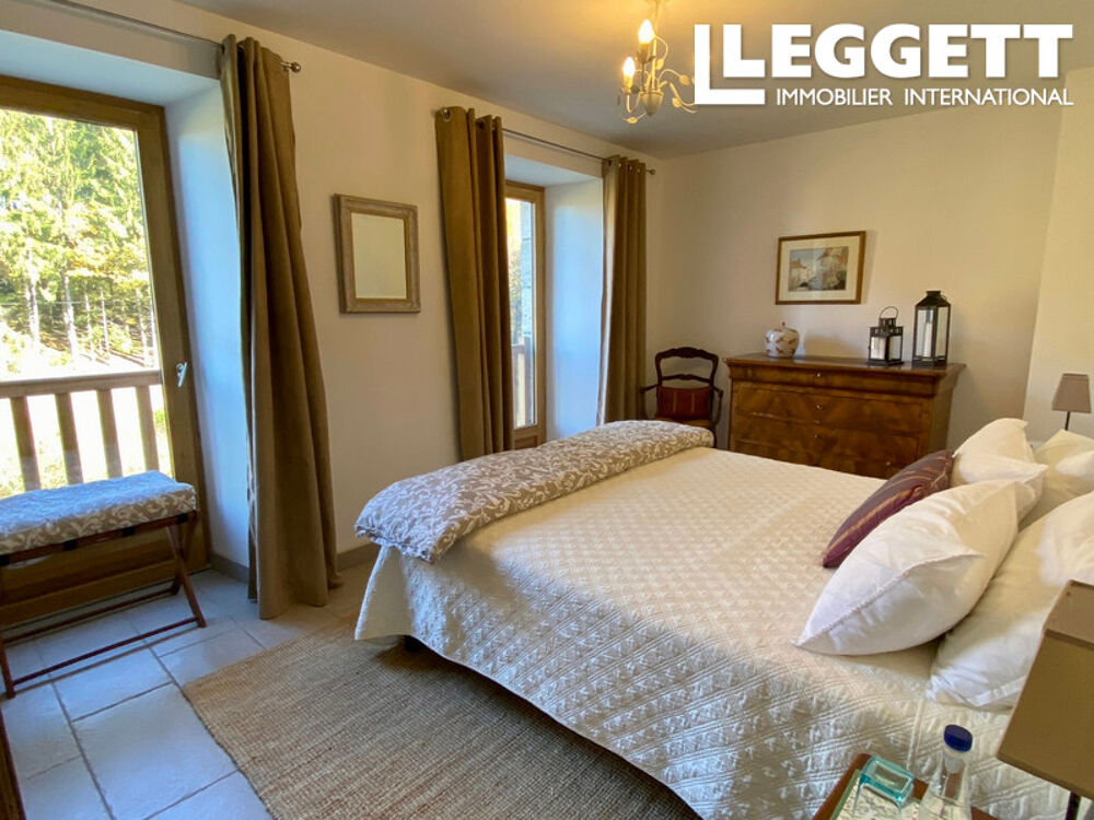 Belle propriété: grange aménagée en gîte haut gamme et maison familiale attenante un total de 4ch / 3sdb,