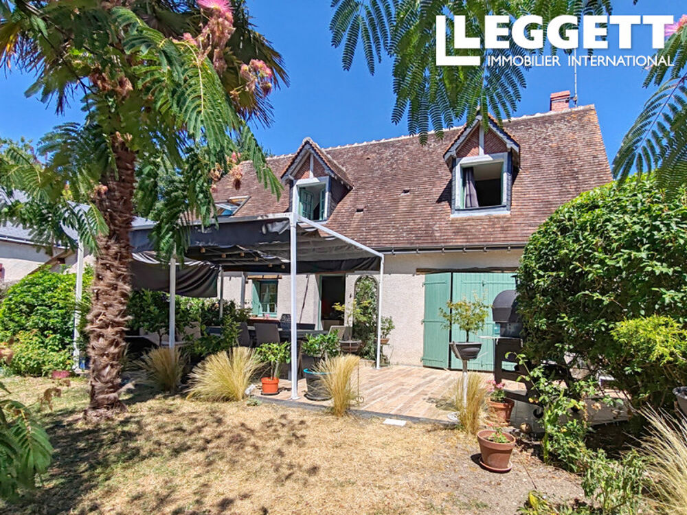 Vente Maison Maison de 120m2, 3 chambres, 1 salle d'eau, double garage, jardin avec terrasse et même une cave. DPE C GES A. Cerelles