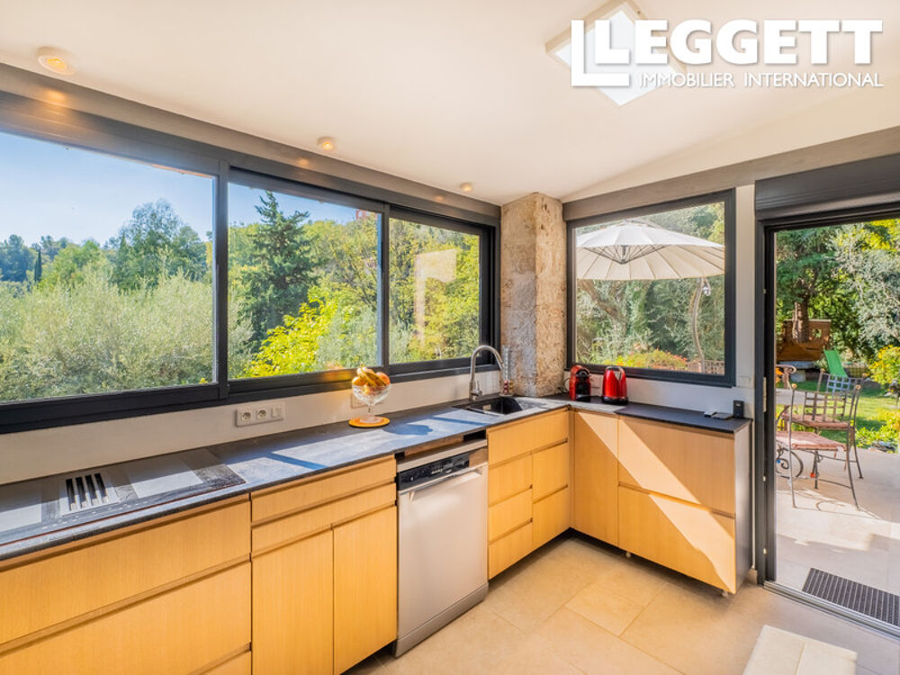 � vendre  Maison Carros (06510)