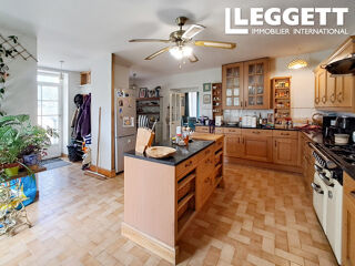  Maison � vendre 8 pi�ces 295 m�