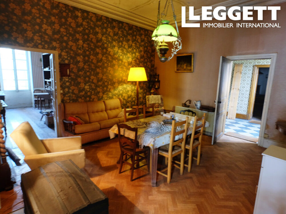 Vente Maison Une occasion rare de restaurer une magnifique maison bourgeoise. Une perle rare : un domaine entier à rénover Thors