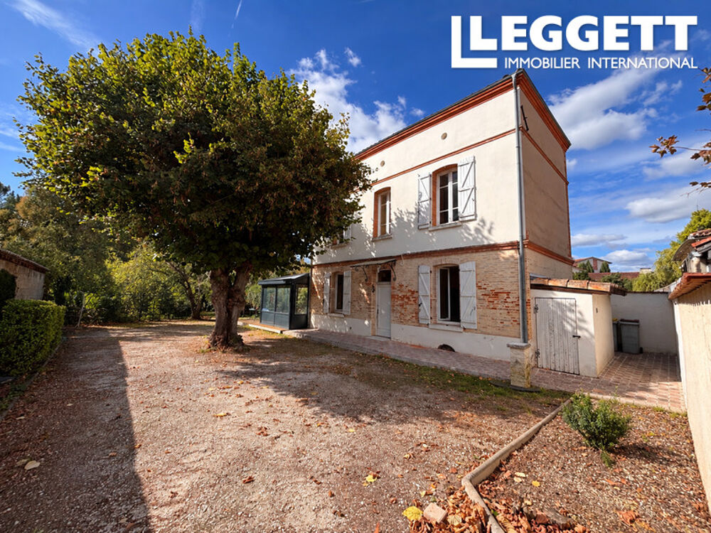 Vente Maison Charmante maison avec grand jardin privé,  2 782 m² terrain, piscine hors sol, véranda et terrasse et cave Castelsarrasin