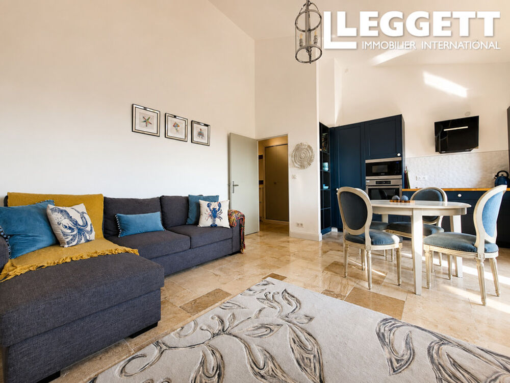 Appartement rénové avec piscine, cave, parking et panorama mer à Collioure