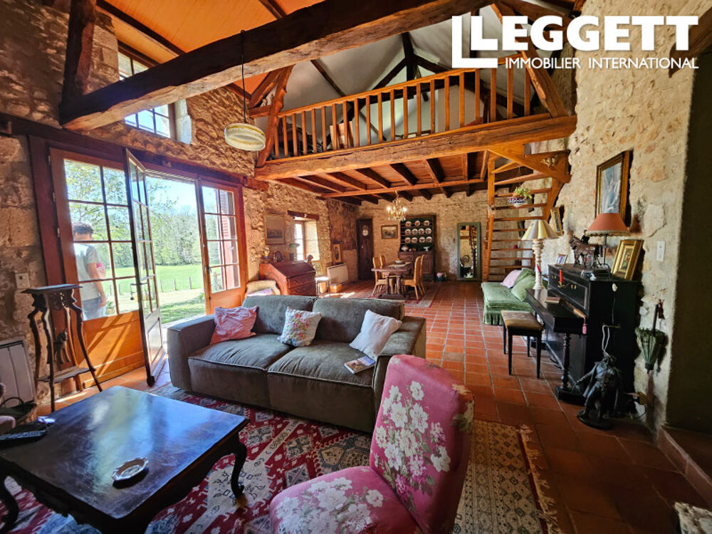Vente Maison Maison en pierre dans un endroit calme proche de la zone de Trelissac Sarliac-sur-l'isle
