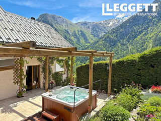  Maison � vendre 10 pi�ces 329 m�