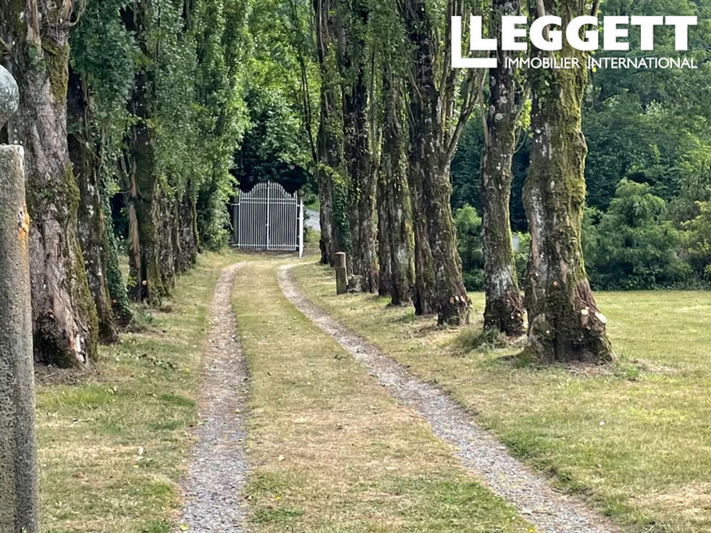 Une superbe demeure Gentilhommerie située au c?ur de la Normandie Suisse.