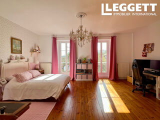  Maison � vendre 7 pi�ces 258 m�